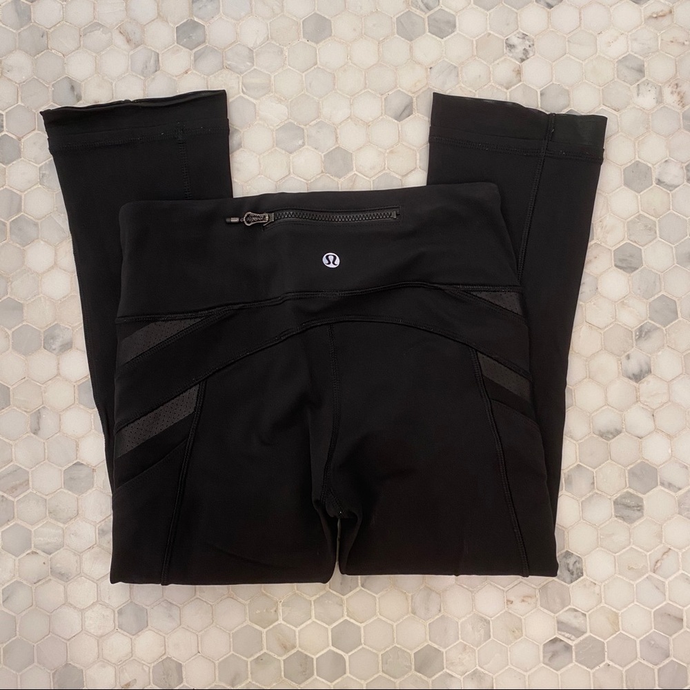 Lululemon crop pants with mesh details